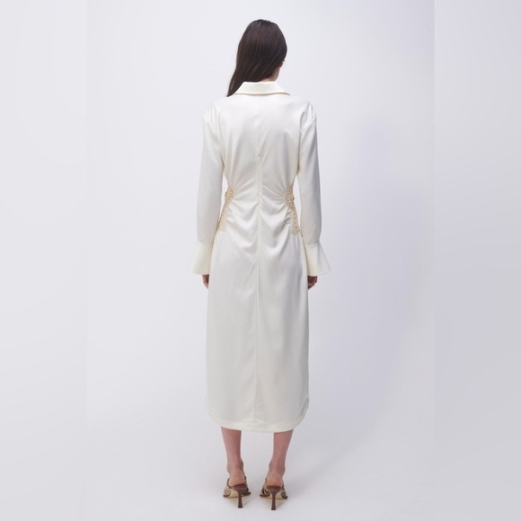 Rhoda Fossil Crochet Dress
Regular price
$795 - Picture 5 of 13